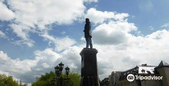 Alexander III Monument, Novosibirsk