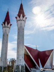 Lyalya Tyulpan Mosque