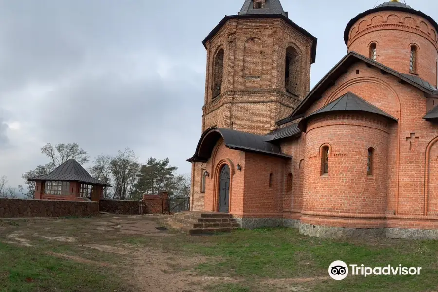 Okhtyrka Holy Trinity Monastery