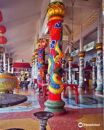 Chao Pho Khao Yai Shrine