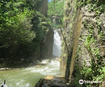 Skokovete waterfalls