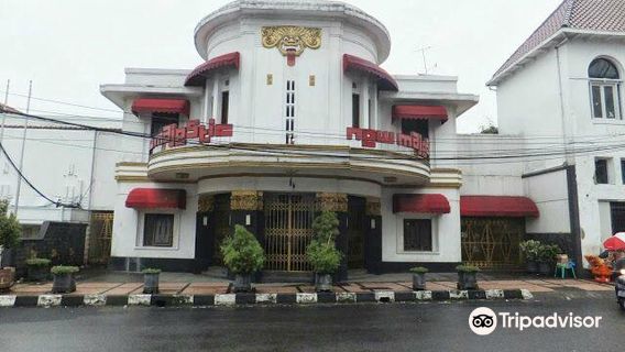 The Majestic Theatre