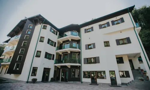 Lostrita - Pastravarie, Hotel & Spa