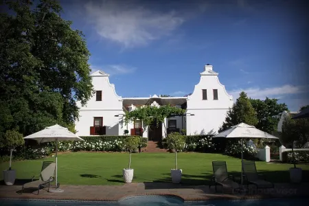 Vrede en Lust Estate Отели рядом с достопримечательностью «Groot Drakenstein Prison»