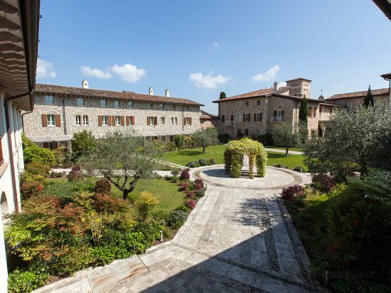 10 Best Hotels near Chervò Golf San Vigilio, Province of Brescia 2022 |  Trip.com