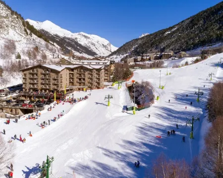 Serras Andorra Hotels in Canillo