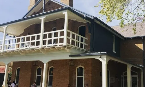 Byng Street Boutique Hotel