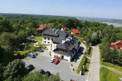 Hotel Kazimierzówka Hotels near Kazimierski Ośrodek Kultury Promocji i Turystyki