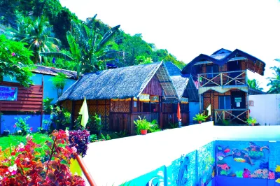 Mlk Bamboo Beachhouse Hotels in Malabuyoc