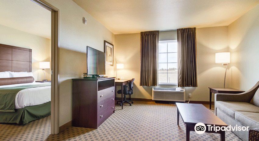 Cobblestone Inn & Suites - Oberlin