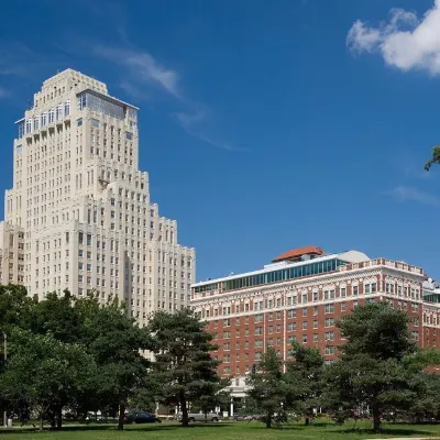 The Royal Sonesta Chase Park Plaza St Louis Hotels near St. Louis Zoo