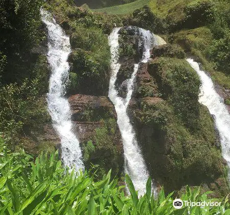 Salto do Itiquira waterfall