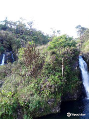 Hanawi Falls