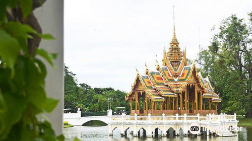 Phra Thinang Aisawan Thiphta-Art