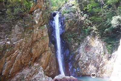 Dokko Falls