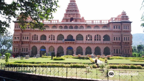 Chandragiri Palaces and Fort