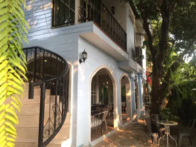 Nai Suan Bed and Breakfast