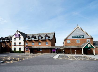 Premier Inn Christchurch West