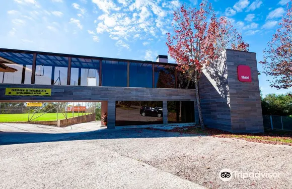 弗洛雷斯坤哈萊託酒店