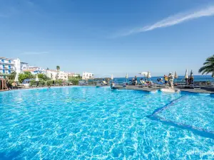 Arathena Rocks Hotel