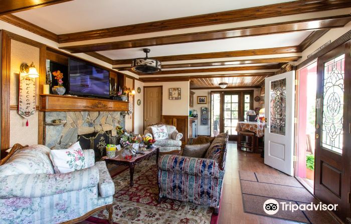 Arrowhead Lake Inn