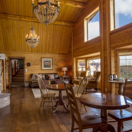 Fin and Feather Inn