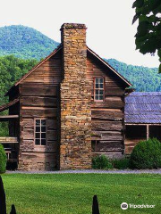 Mountain Farm Museum