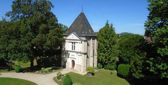Chateau de Montigny-Sur-Aube