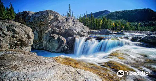 Elbow Falls Provincial Recreation Area