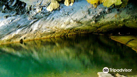 Kong Lor Cave