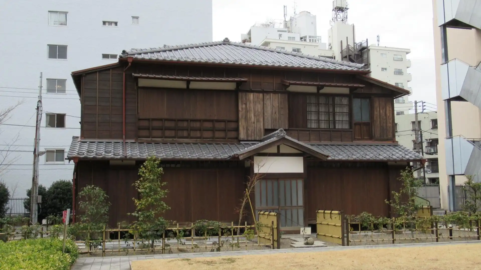 โรงแรมใกล้Japan Women's University