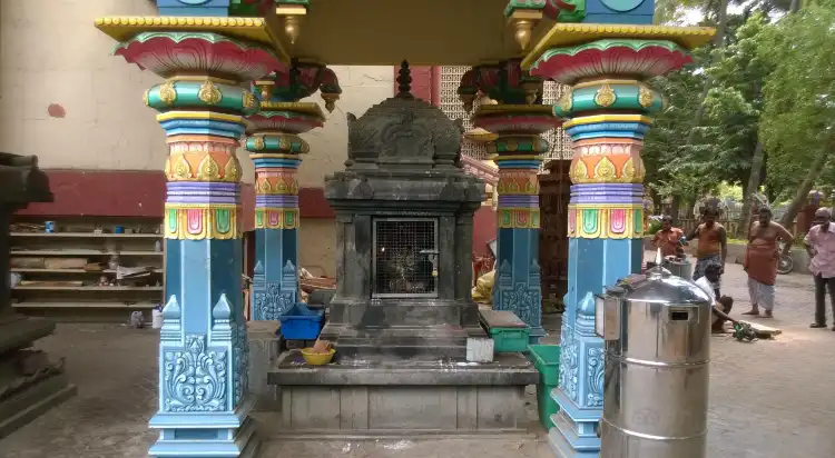 Hotels near Shri Thiruchembur Murugan Temple, Chembur West