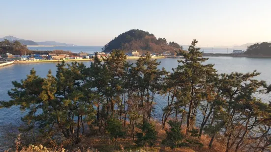 Jinhae Marine Park