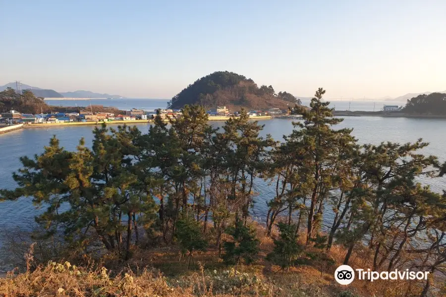 Jinhae Marine Park