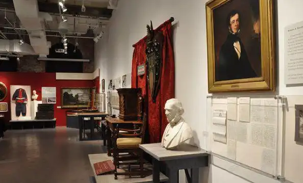 โรงแรมใกล้Hoboken Historical Museum