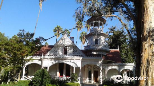 Queen Anne Cottage