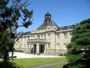 山形県郷土館（文翔館）