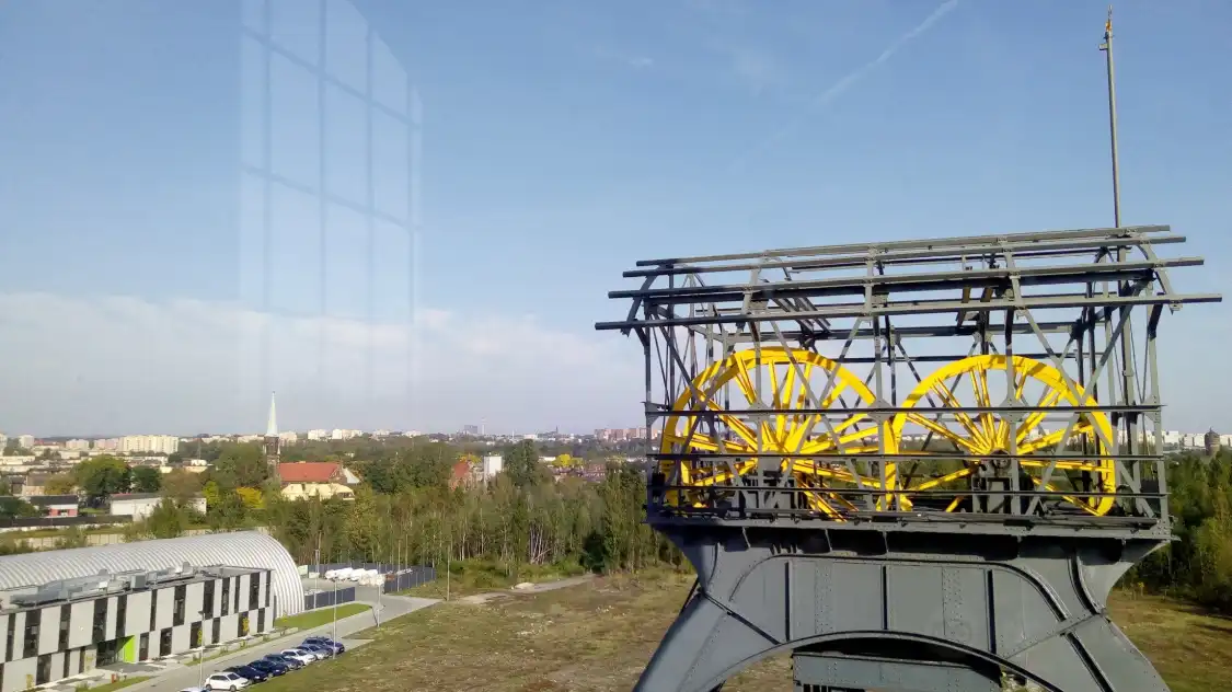 Hotels near Wieże KWK Polska w Swietochlowicach