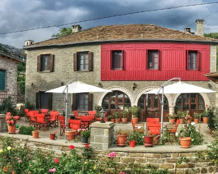 Villa Paroraia Hotels in Timfi