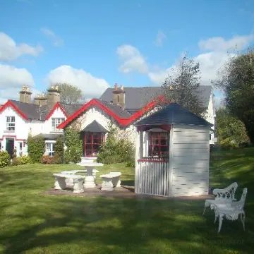 Killeen House Hotel Hotels near INEC