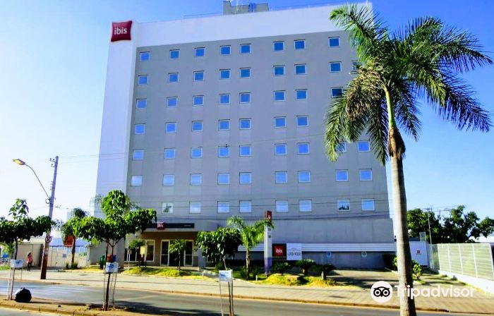ibis Montes Claros Shopping
