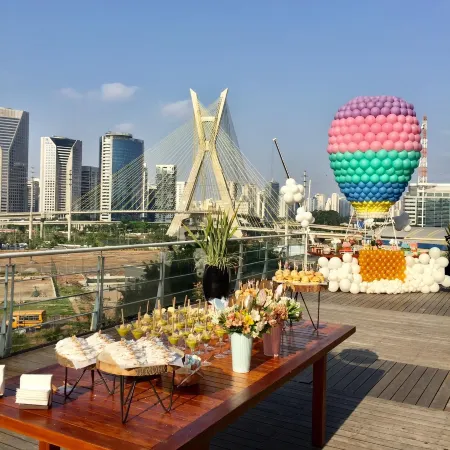 Novotel Sao Paulo Morumbi Отели рядом с достопримечательностью «Бизнес-центр EZ Towers»