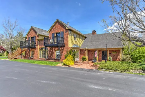 Hillwinds Inn - Blowing Rock Hotels in Blowing Rock