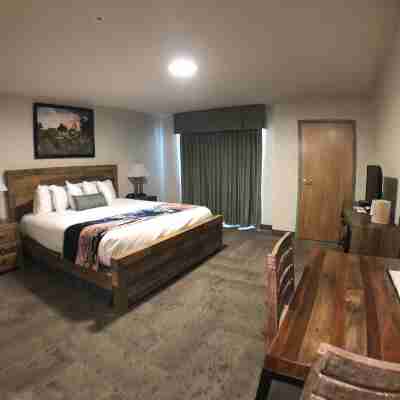 Bumbleberry Inn Rooms