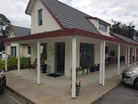 Kapiti Lindale Motel and Conference Centre