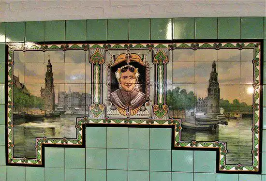 Hotels near Dutch Tile Museum