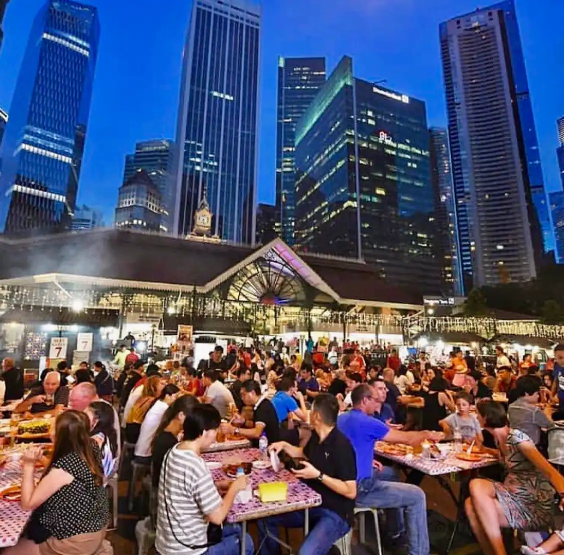 Hotels near Boon Tat St
