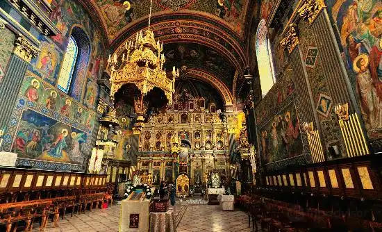 Hotel in zona Biserica Penticostală Vestea Bună