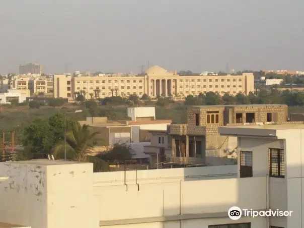 Universidad de Karachi