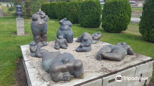 Geert Maas Sculpture Gardens and Gallery